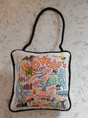 Catstudio Hand Embroidered Iowa Mini Pillow Ornament/Hanging Pillow 4 Inch